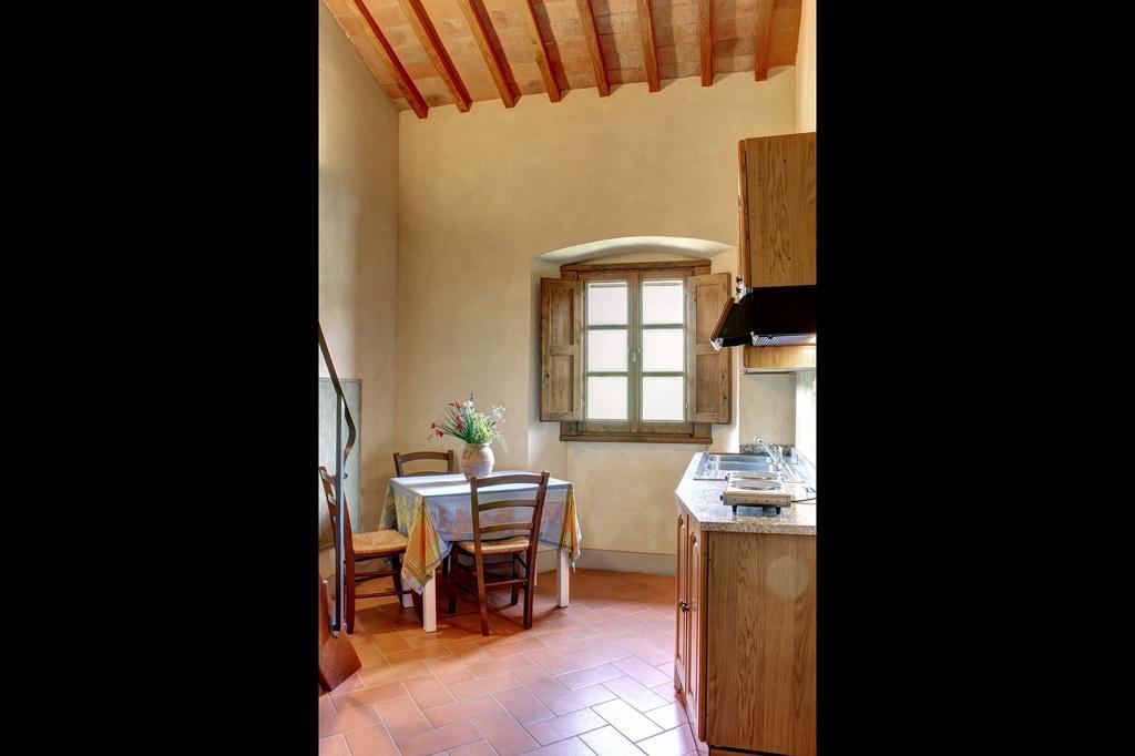 Agriturismo Casavecchia Филине Валдарно Стая снимка